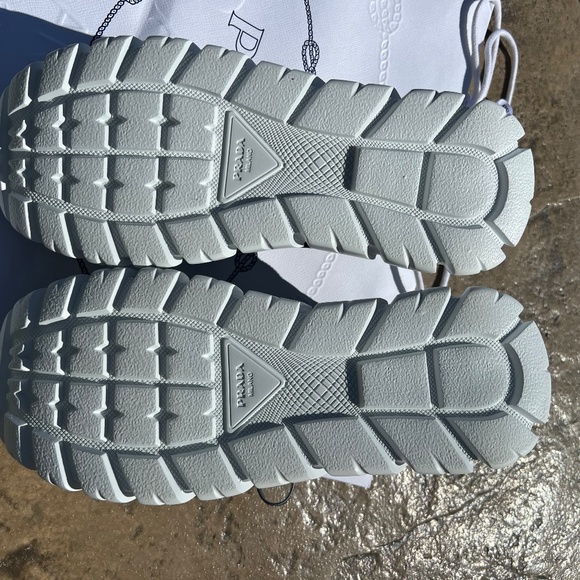 Prada Black and White Women's Sneakers - Picture 4 of 11